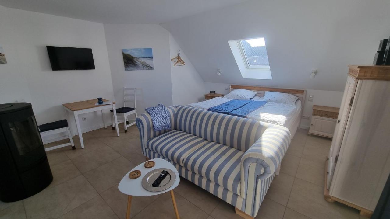 Ferienwohnung Ruegen 1, Alt Reddevitz 108, Insel Ruegen, Mit Kamin 미델하겐 외부 사진